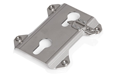 [ALK.00.165.30900/S] Piastra fissaggio universale TRAX Per valigia laterale TRAX. Colore argento.