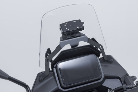[GPS.01.070.10100/B] Supporto per GPS da cruscotto Nero. Honda XL750 Transalp (24-).