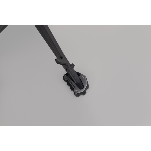 Argento/Nero. BMW R 1300 GS (23-).