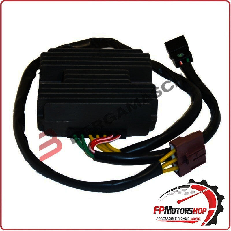 REGOLATORE DI TENSIONE PER MOT. MASTER APRILIA 400/500 OKYAMI 12V CONNETTORI