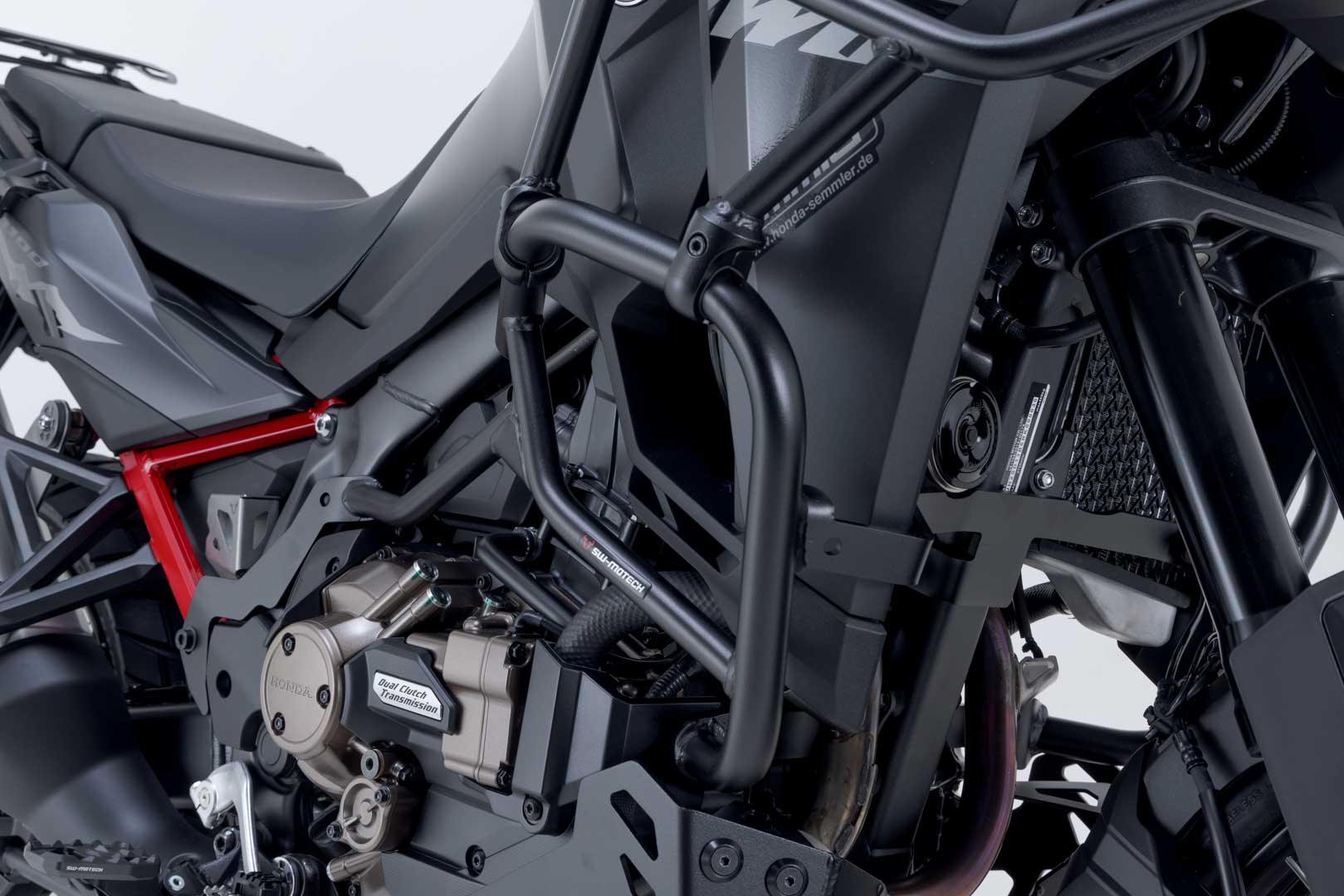 [SBL.01.950.10001/B] Nero. Honda CRF1100L Africa Twin (19-).