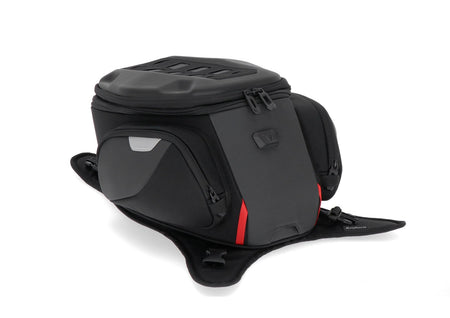 [BC.TRS.00.112.30000] Borsa serbatoio con cinghie PRO Enduro 12-15 l. Fissaggio con cinghie.