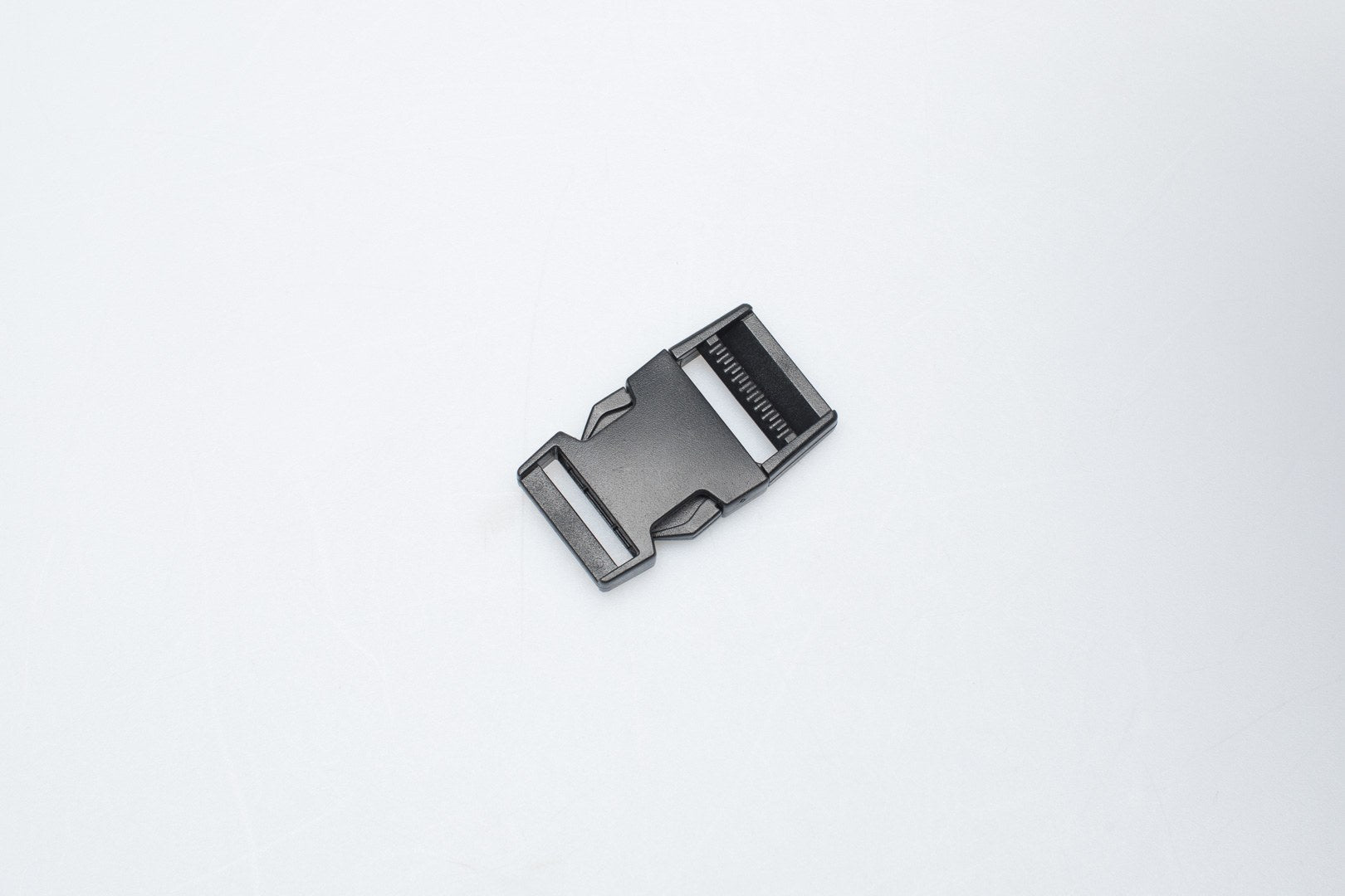 [BC.ZUB.00.052.30000] Fibbia maschio / femmina Per fasce da 25 mm.