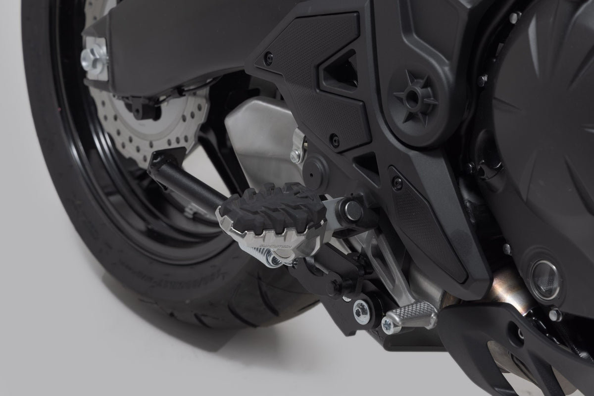 [FRS.08.112.10102] Kit pedane regolabili EVO Modelli Kawasaki.
