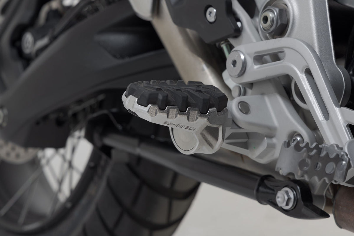 [FRS.11.112.10600] Kit pedane regolabili EVO Modelli Triumph Tiger 1200 (22-).