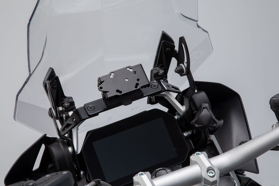 [GPS.07.646.11000/B] Supporto GPS da cruscotto Nero. BMW R 1200 GS (12-18), R 1250 GS (18-).