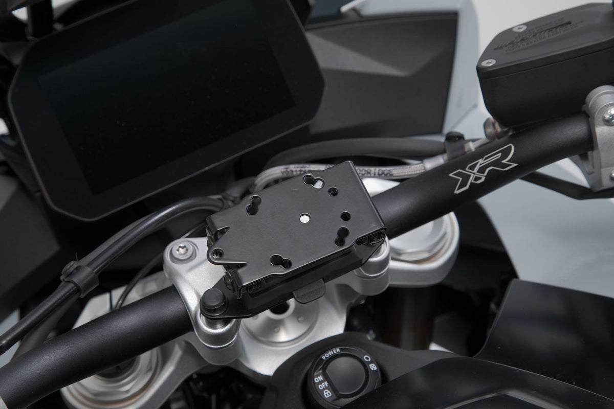 [GPS.07.646.11201/B] Supporto navigatore per manubrio Nero. Modelli BMW.
