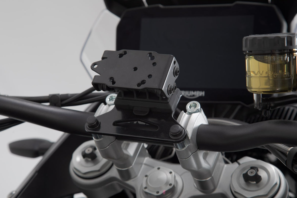 [GPS.11.646.10202/B] Supporto navigatore per manubrio Nero. Modelli Honda / Suzuki / Triumph.