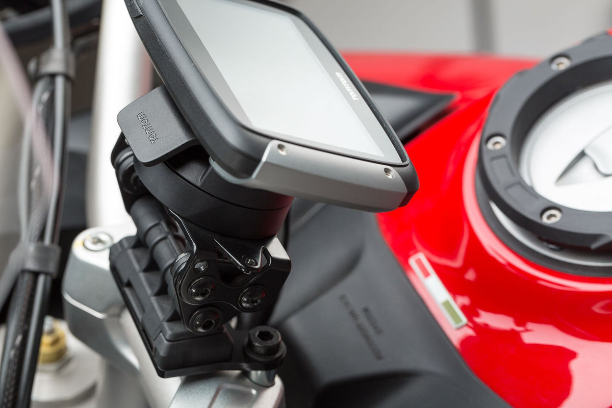 [GPS.22.584.10000/B] Supporto navigatore per manubrio Nero. Ducati Multistrada 1200/ 950/ 1260/ V2.