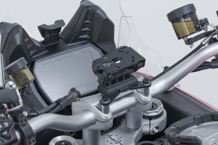 [GPS.22.646.10201/B] Supporto navigatore per manubrio Nero. Ducati Multistrada V4 (20-), V2 (24-).