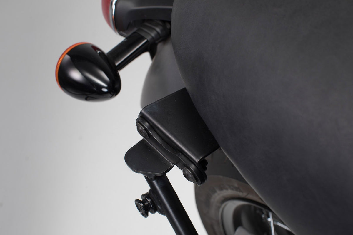 [HTA.11.743.12001] Adattatore per Telaio laterale SLC/V-LOC sinistro Per Bonneville T100/T120 (15-) senza barra orig.