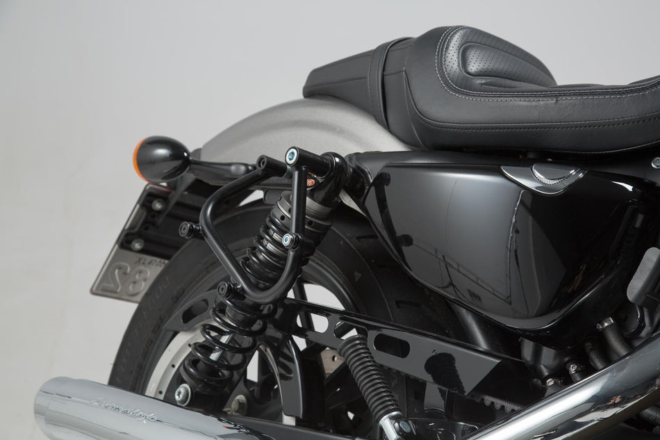 [HTA.18.768.11001] Telaio laterale SLC destro Modelli Harley Sportster (04-).