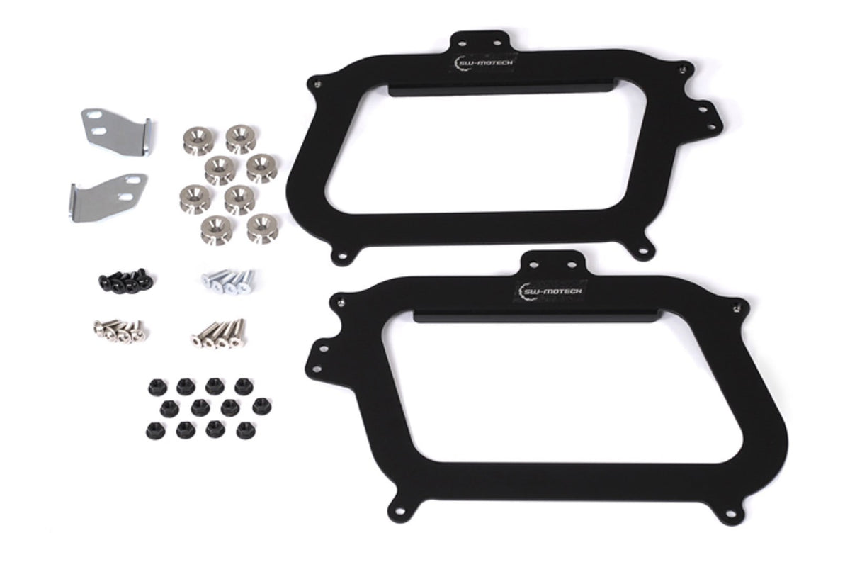 [KFT.00.152.10700/B] Kit adattatori per Telai laterali Givi. Per TRAX ADV/EVO. Montaggio di 2 valigie.