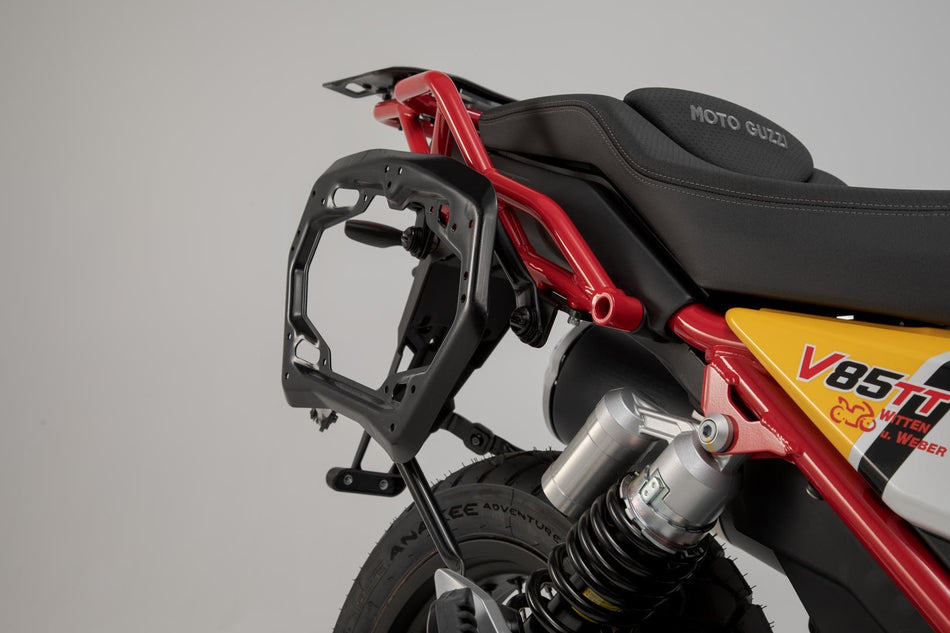 [KFT.17.925.30000/B] Telaio laterale PRO Nero. Moto Guzzi V85 TT (19-23).