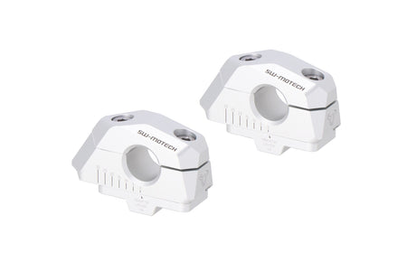 [LEH.00.039.30000/S] Riser manubrio inclinato regolabile per Ã22 A=25mm. Spostabile 5/10/15/20/25/30 mm. Argento.
