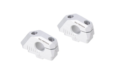 [LEH.00.039.30100/S] Riser manubrio inclinato regolabile Ã22 con offset Argento. BMW F 750 GS (17-) / F 800 GS (23-).