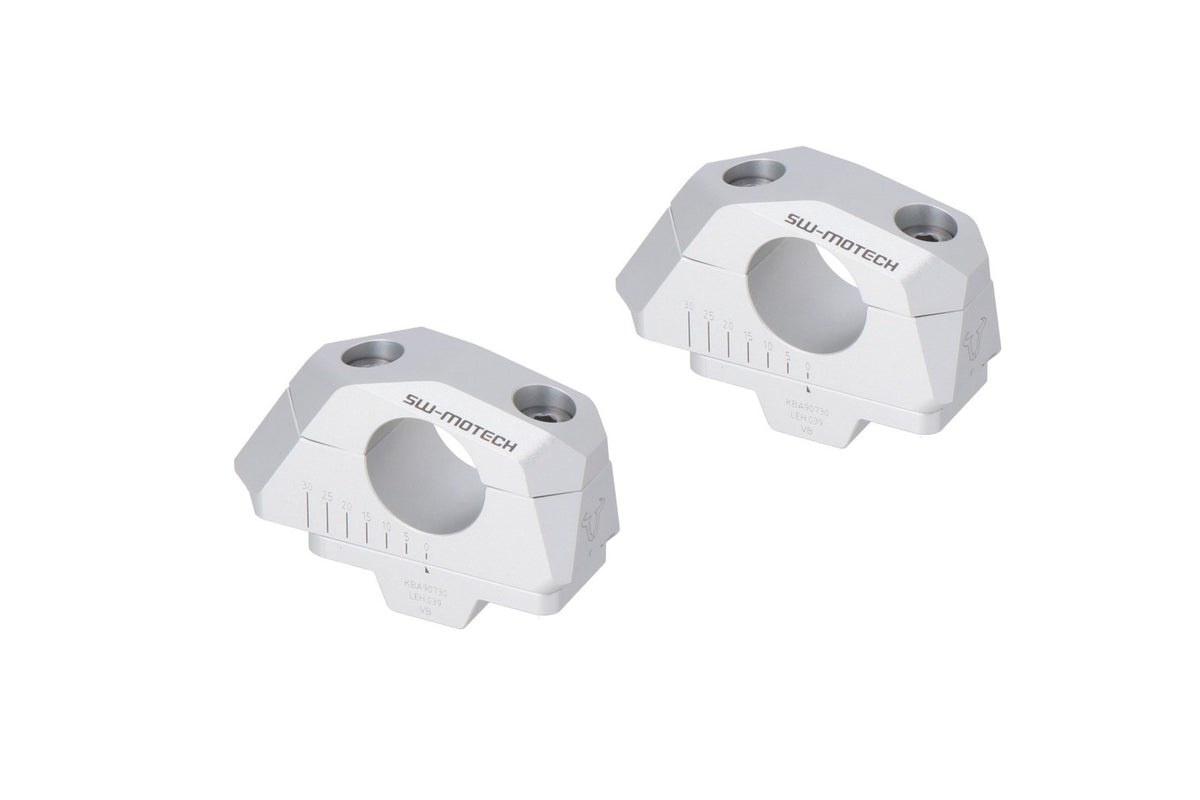 [LEH.00.039.31000/S] Riser manubrio inclinato regolabile per Ã28 A=28mm. Posa a 5/10/15/20/25/30 mm. Argento.