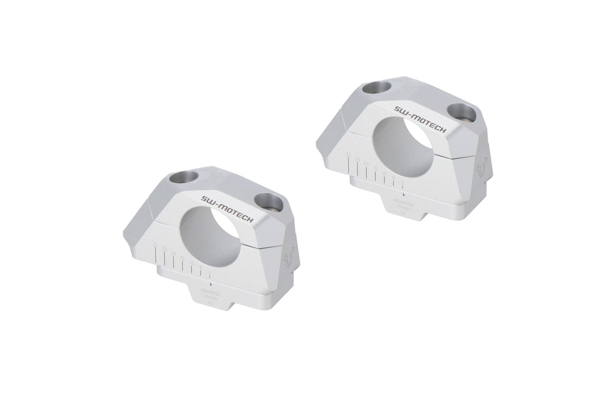 [LEH.00.039.32000/S] Riser manubrio inclinato regolabile per Ã32 A=32mm. Posa a 5/10/15/20/25/30 mm. Argento.