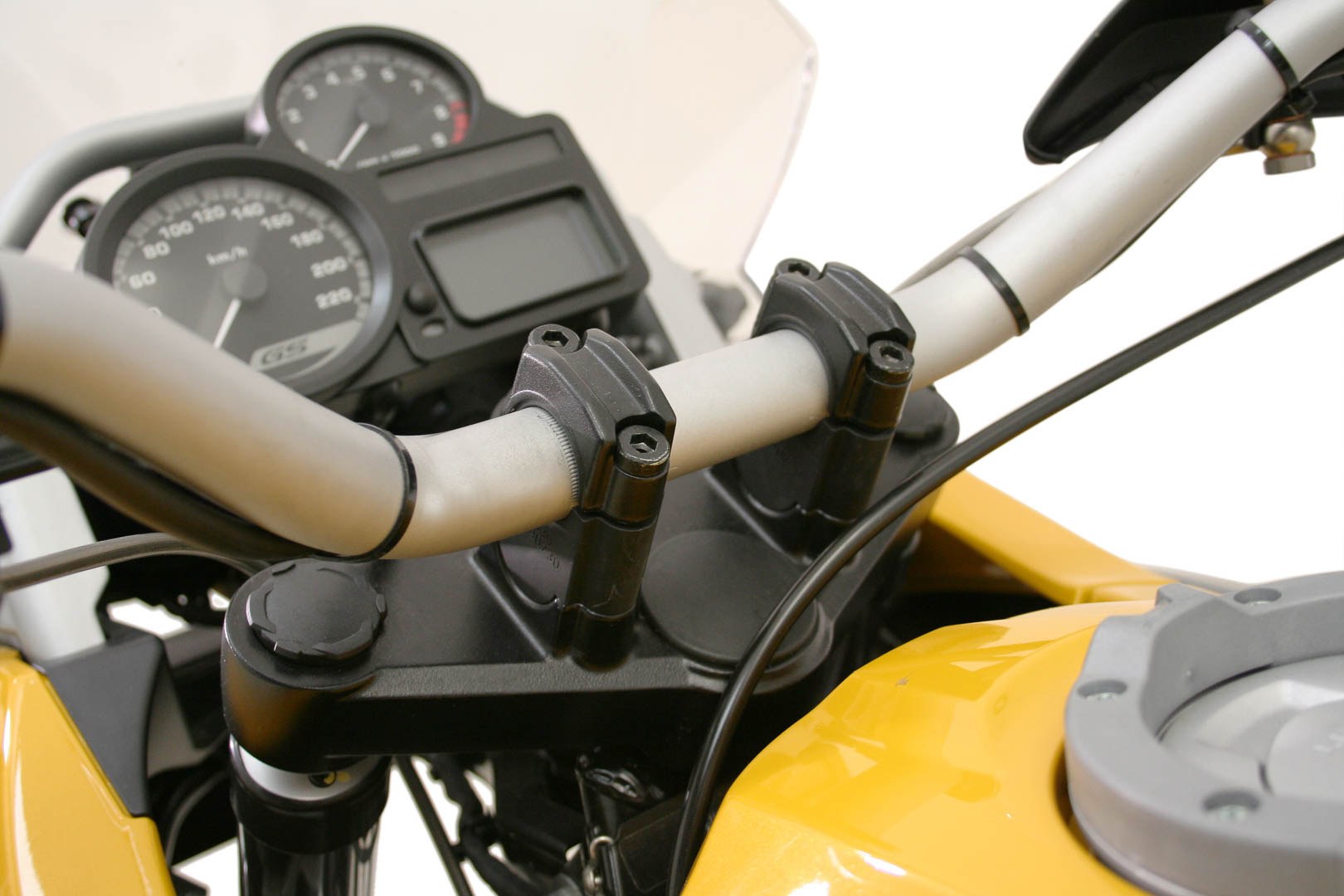 [LEH.07.039.111/B] Riser manubrio A=30 mm. Nero. BMW R 1200 GS/Adv, F 800 GS Adv.