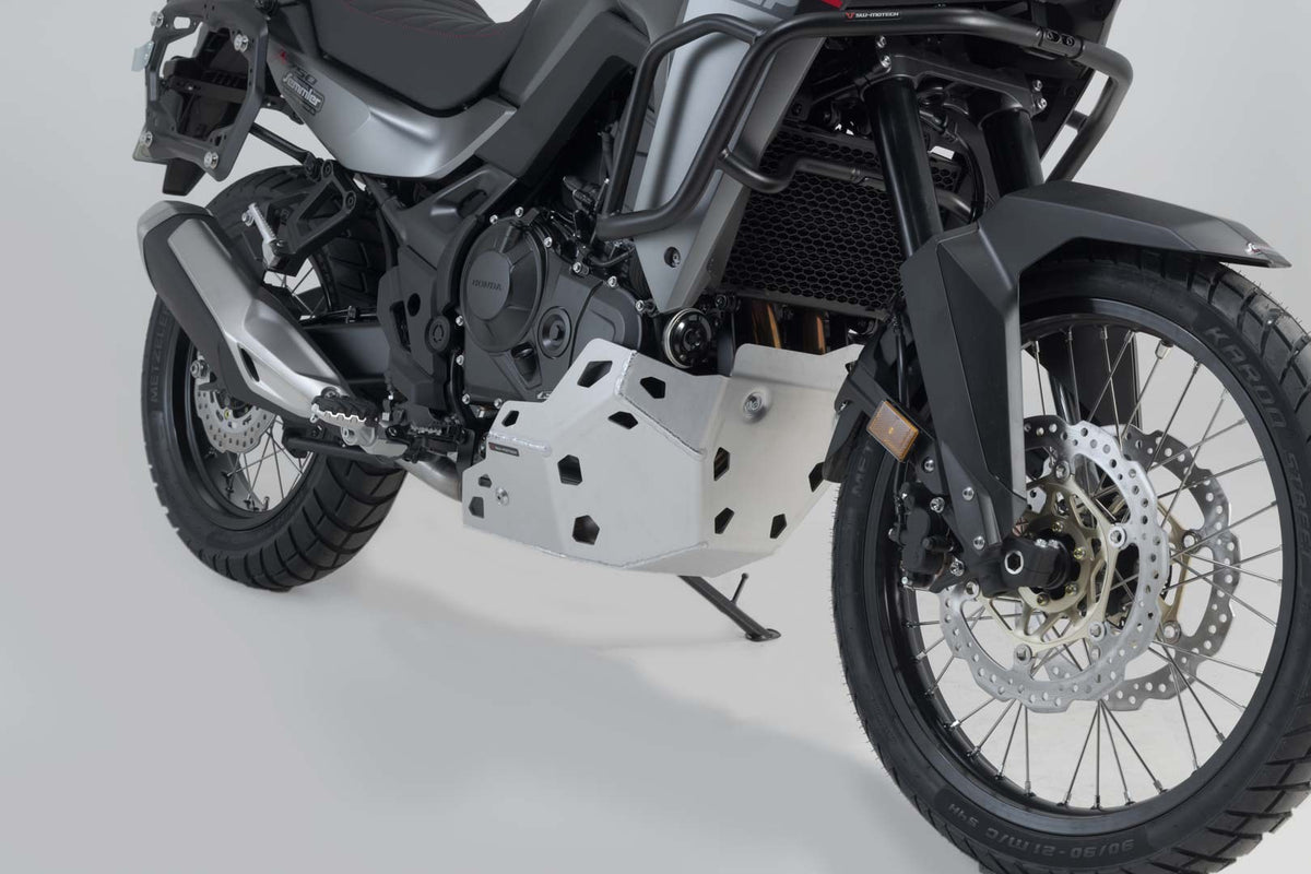 [MSS.01.070.10001/S] Paracoppa Argento. Honda XL750 Transalp (22-).