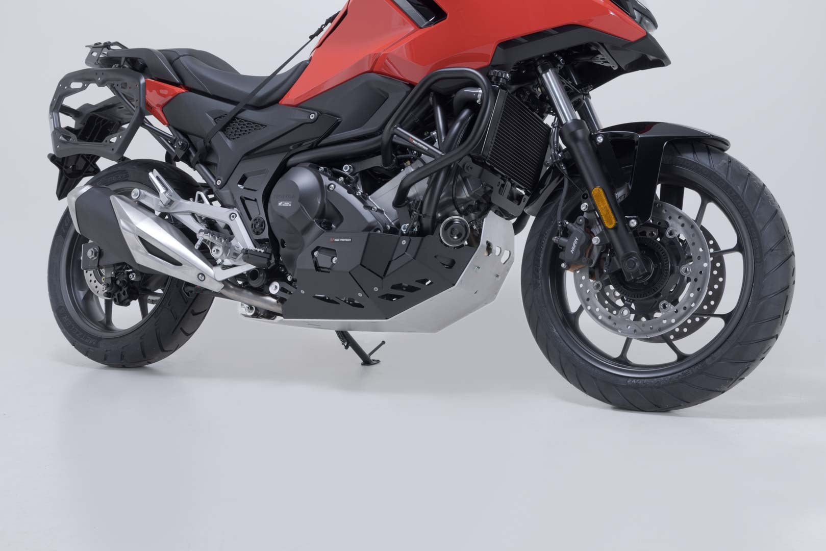 [MSS.01.151.10102] Protezione motore Nero/Argento. Honda NC700 / NC750 con DCT.