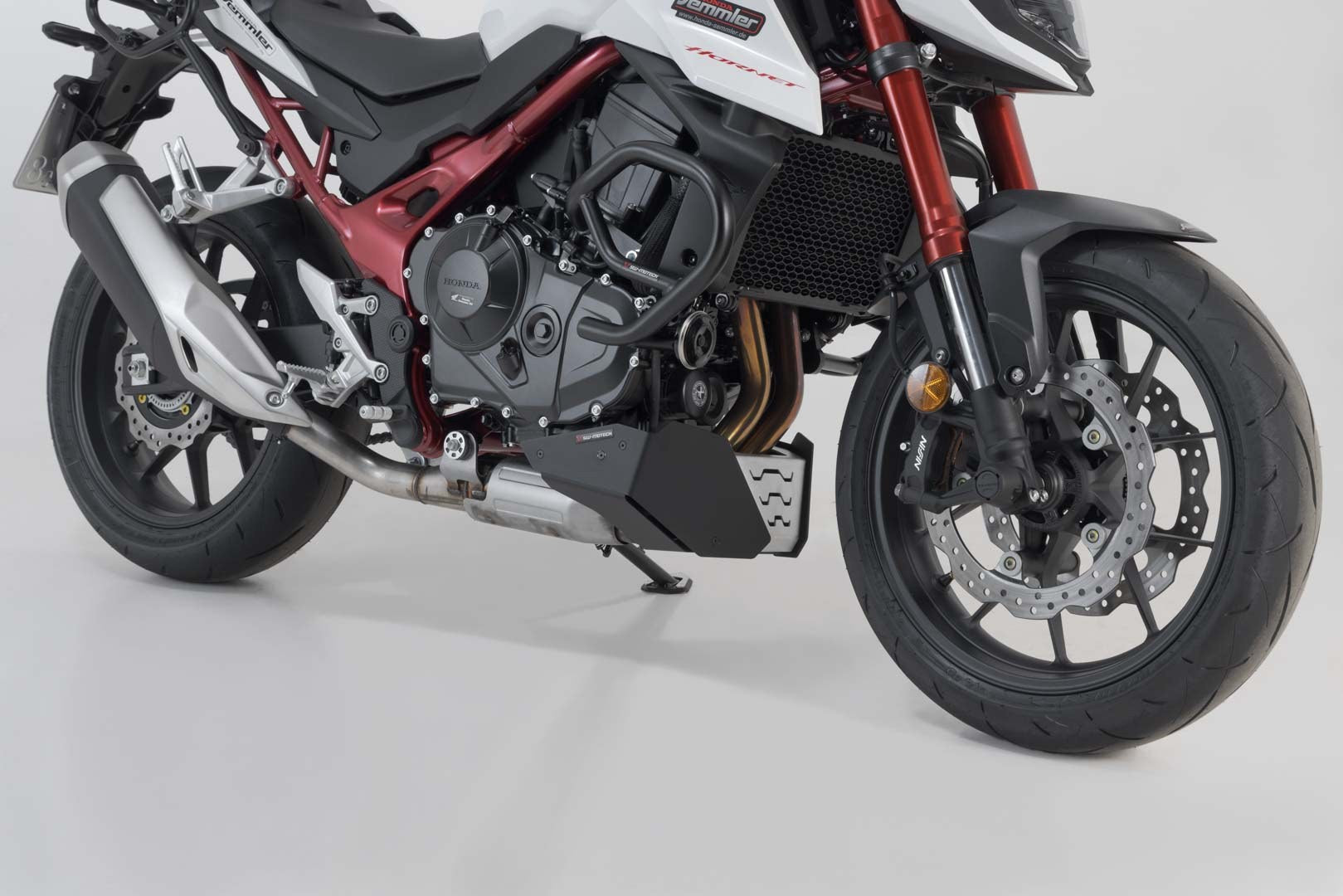 [MSS.01.971.10000] Puntale Honda CB750 Hornet (22-).