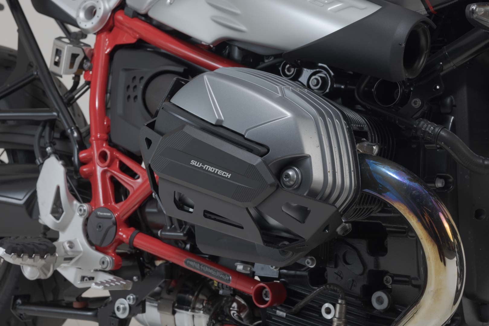 [MSS.07.653.10002/B] Protezione del cilindro Nero. Modelli BMW R nineT, modelli R 12.