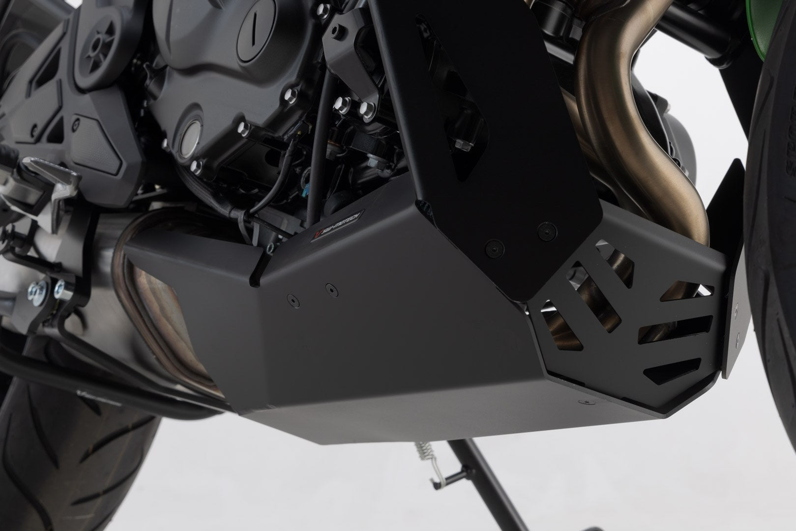 [MSS.08.844.10000/B] Protezione motore Nero. Kawasaki Versys 650 (21-).