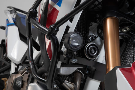 [NSW.01.950.10000/B] Supporto per faretti Nero. Honda CRF1100L/Adv. Sports (19-). Senza SBL.