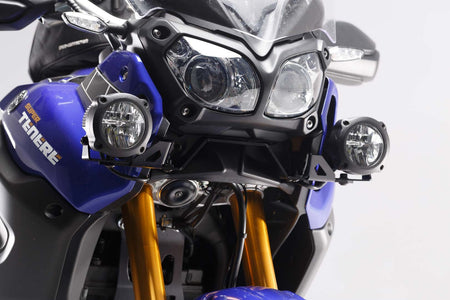 [NSW.06.004.10200/B] Supporto per faretti Nero. Yamaha XT1200Z Super TÃnÃrÃ (14-).