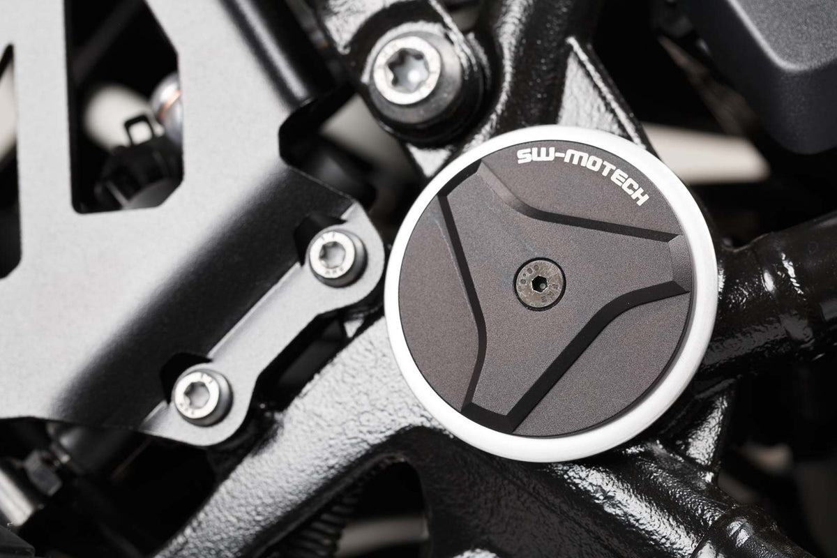 [RAD.07.737.10100/B] Set clip per telaio Nero. BMW R1200GS, R1200/1250RT, R1250GS.