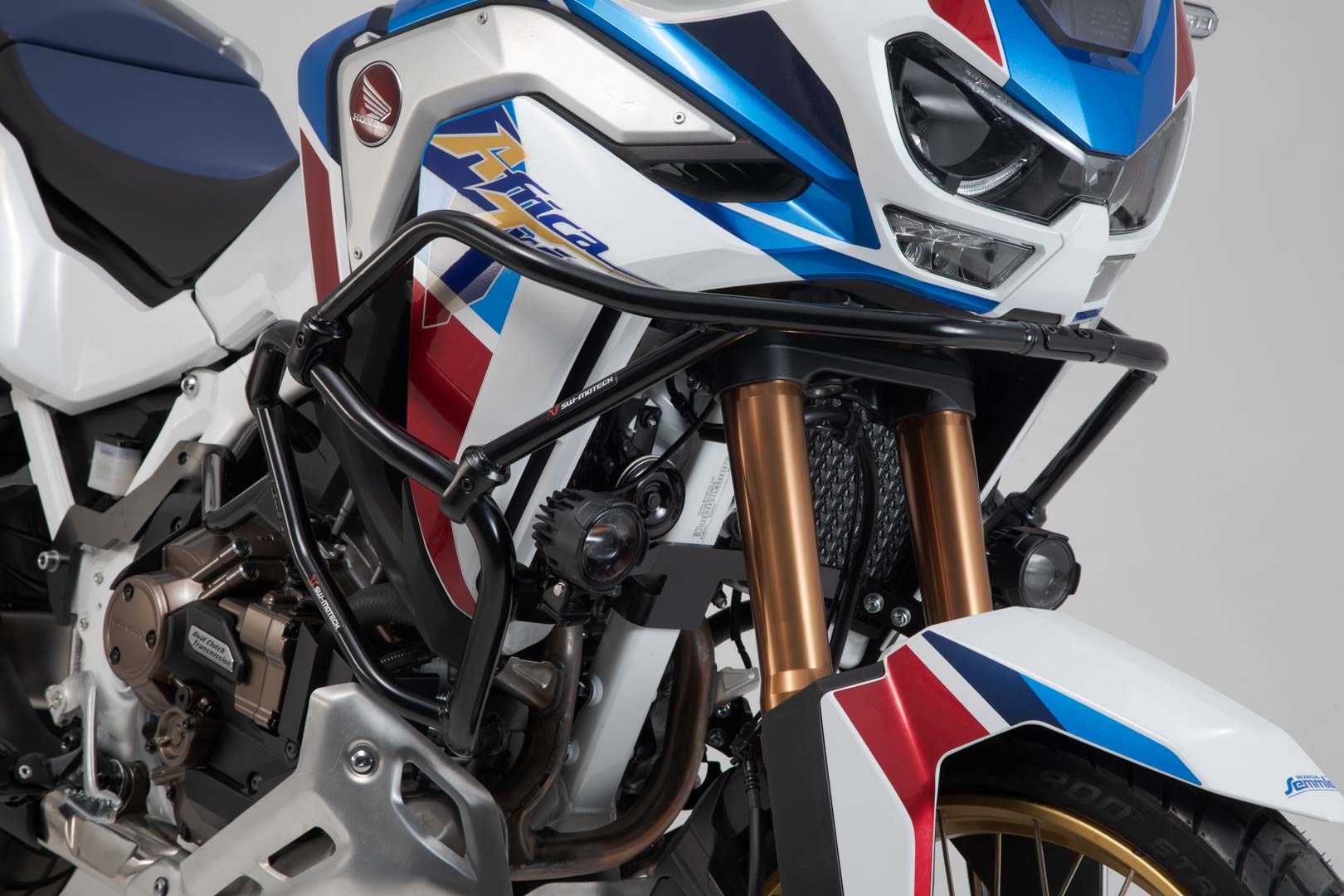 [SBL.01.942.10100/B] Barra di protezione superiore Nero. Honda CRF1100L Africa Twin Adv Sp. (19-).