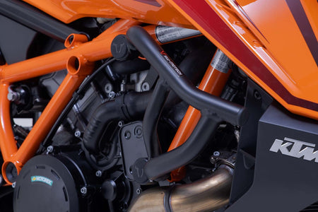 [SBL.04.058.10000/B] Barra di protezione motore Nero. KTM 1390 Super Duke R / EVO (23-).