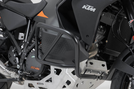 [SBL.04.835.10001/B] Barra di protezione motore Nero. KTM 1290 / 1390 Super Adventure (21-).