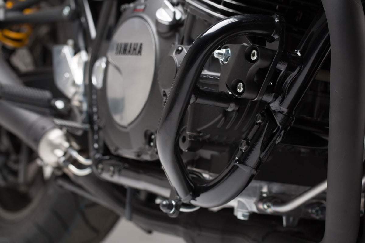 [SBL.06.343.10001/B] Barra di protezione motore Nero. Yamaha XJR1200 / XJR1300 (95-).
