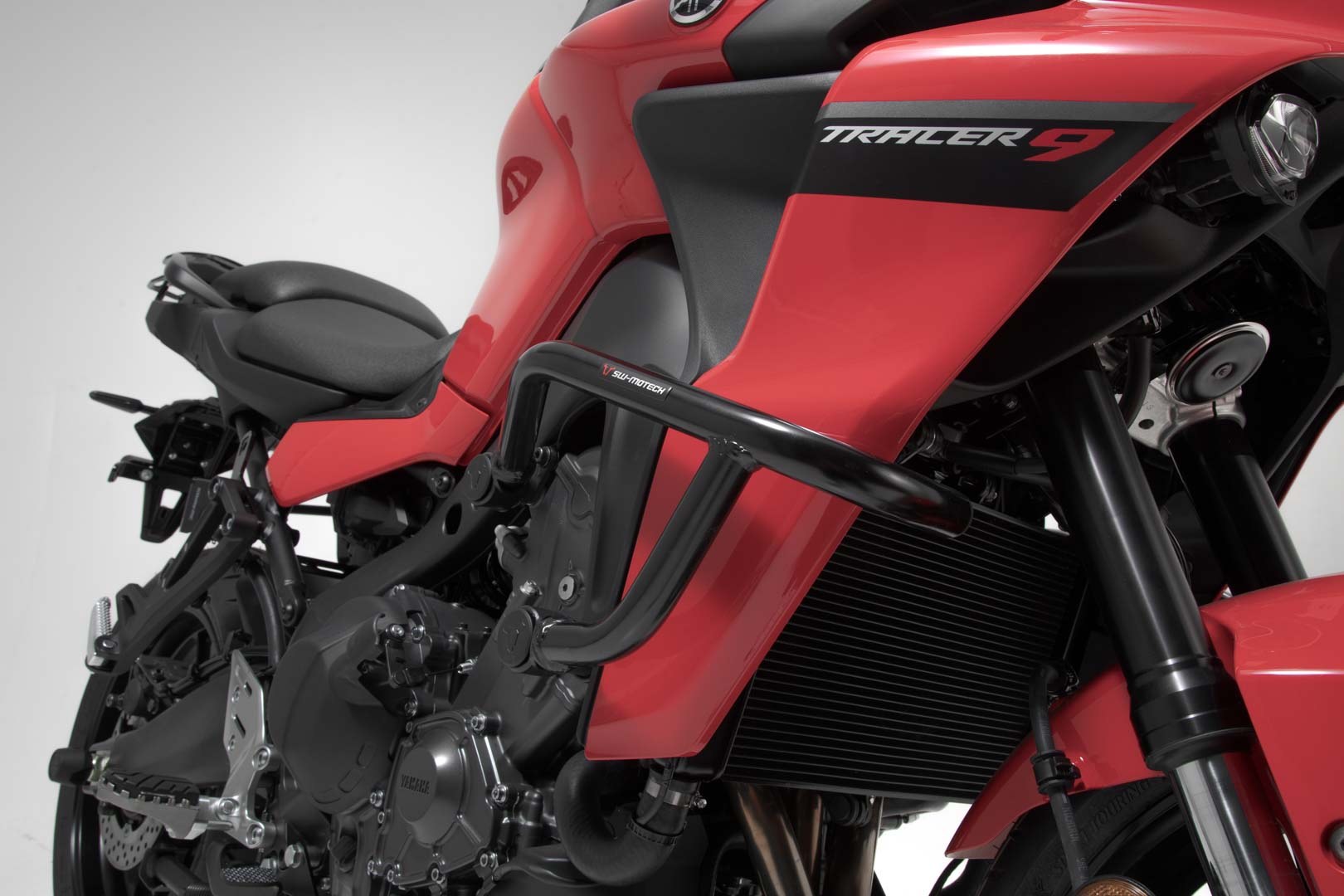 [SBL.06.921.10001/B] Barra di protezione motore Nero. Yamaha Tracer 9 / GT (20-) / GT+ (22-).