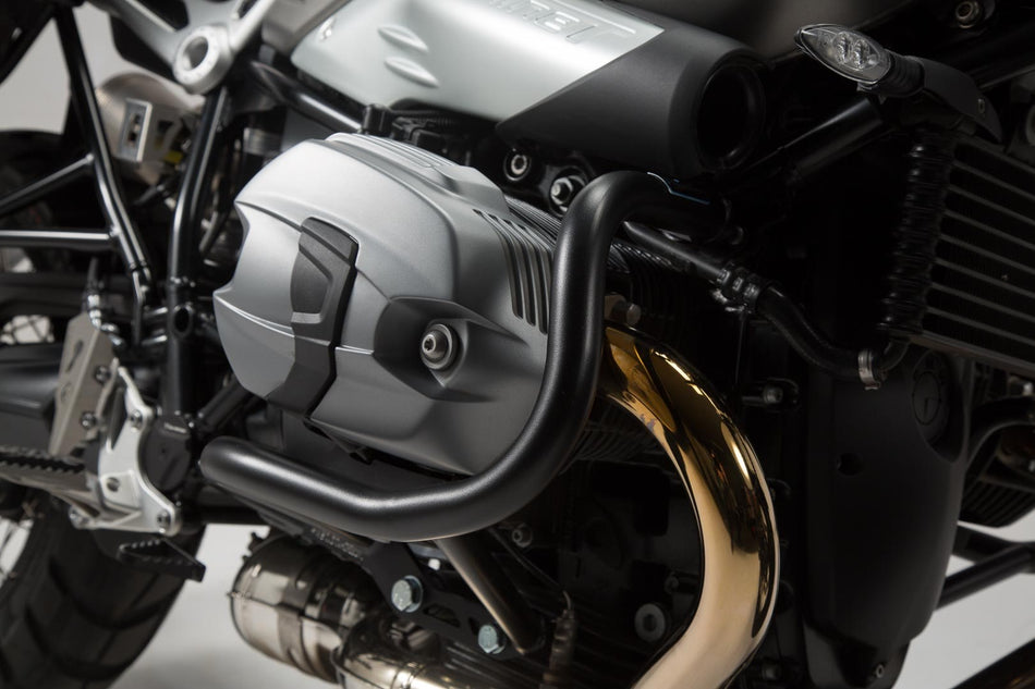 [SBL.07.512.10000/B] Barra di protezione motore Nero. Modelli BMW R nineT (14-).
