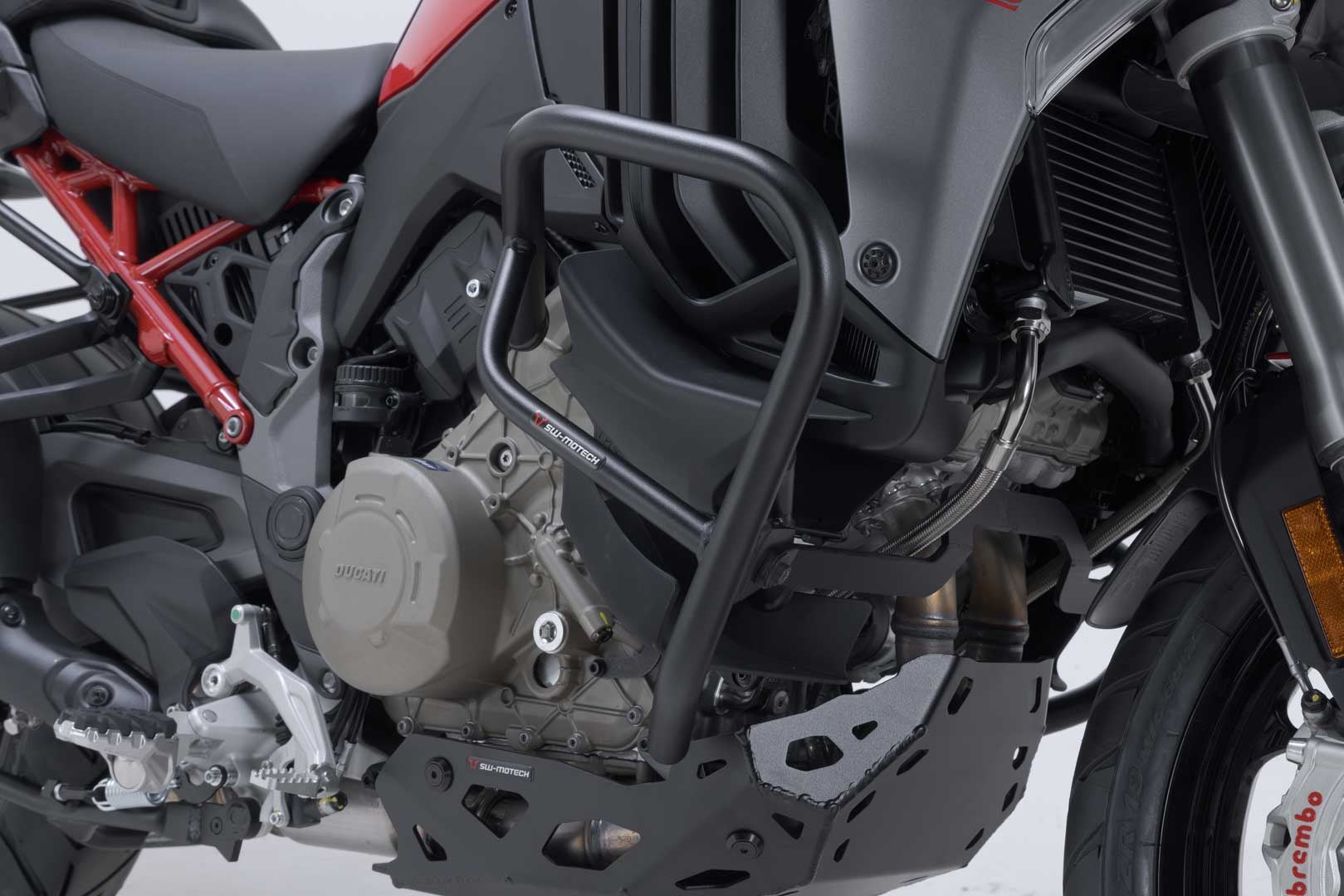 [SBL.22.822.10100/B] Barra di protezione motore Nero. Ducati Multistrada V4 (20-).