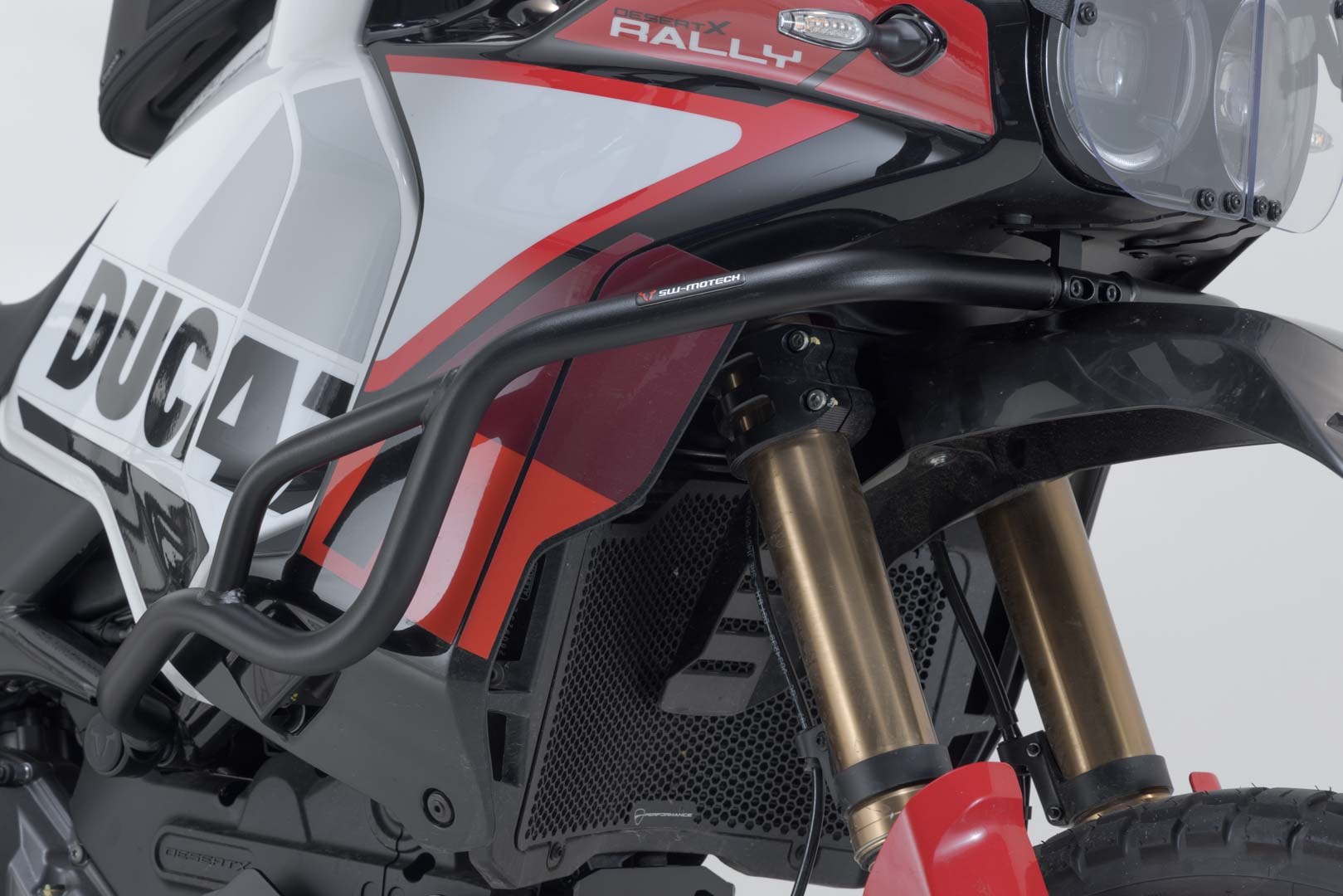 [SBL.22.995.10003/B] Barra di protezione motore Nero. Ducati DesertX (22-) / Rally (23-).