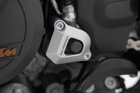 [SCT.04.174.10301/S] Protezione cilindro ricevitore frizione Argento. Modelli KTM.