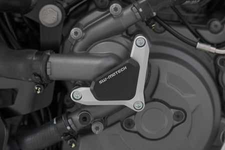 [SCT.22.114.10002] Protezione pompa acqua Nero/Argento. Modelli Ducati.