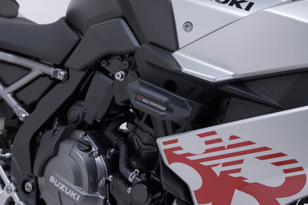 [STP.05.590.11100/B] Kit tamponi di protezione Nero. Suzuki GSX-8R (22-).