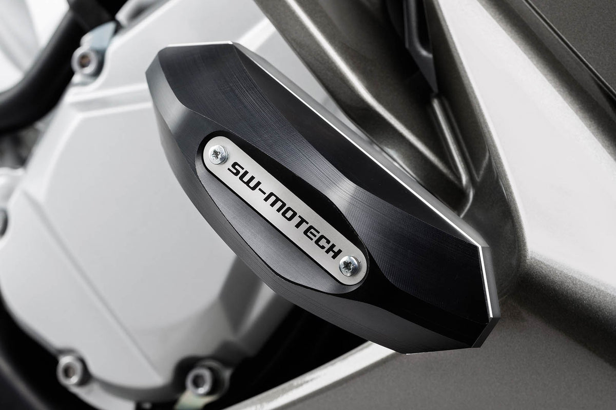 [STP.06.590.10301/B] Kit tamponi di protezione per telaio Nero. Yamaha FJR 1300 (06-15).