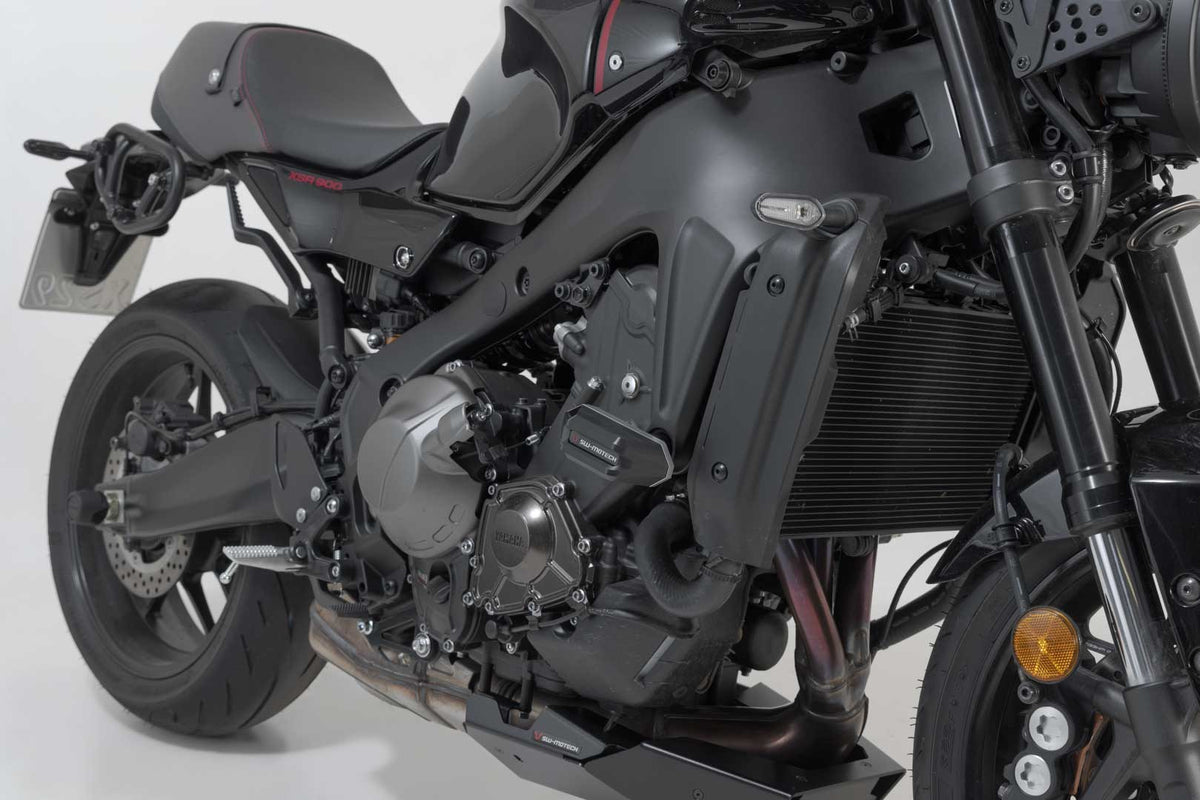 [STP.06.590.11200/B] Kit tamponi di protezione Nero. Yamaha Tracer 9 / GT (20-) / GT+ (22-).