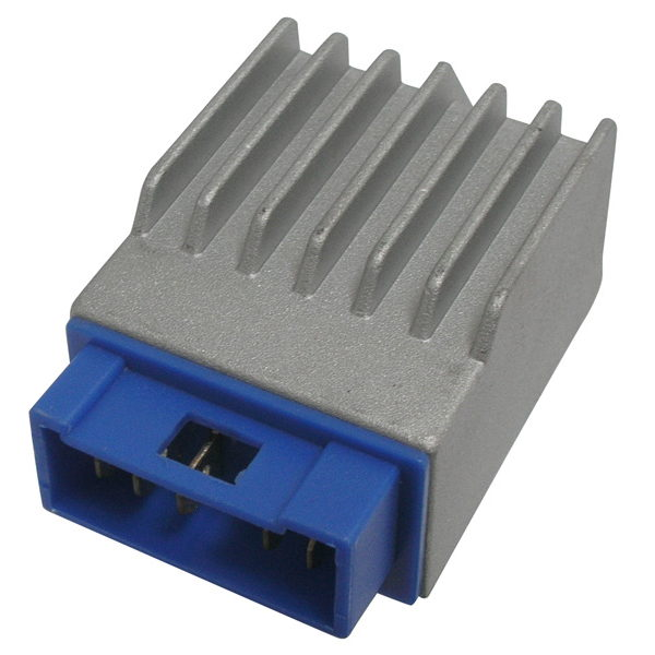 REGOLATORE DI TENSIONE 12V PER 5PIN 50 DERBI-GILERA>/03 DERBI GPR RACING /