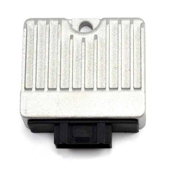 REGOLATORE DI TENSIONE 12V PER MALAGUTI 50 EURO 2/2.3 ITALJET MILLENIUM 2T